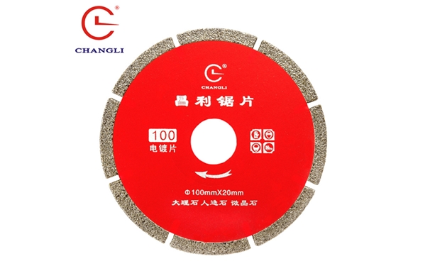 優(yōu)質(zhì)的微晶石鋸片切割的無孔微晶石在安裝時(shí)應(yīng)該注意什么呢？